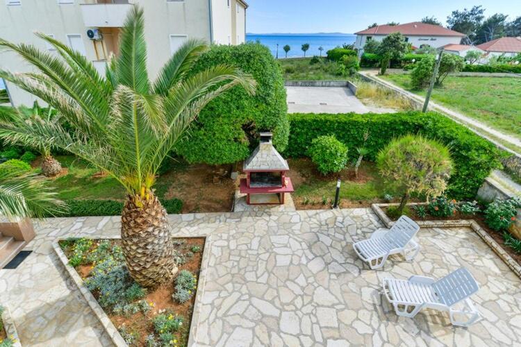 Apartments In House Liveric In Vir At The Beach Exterior foto