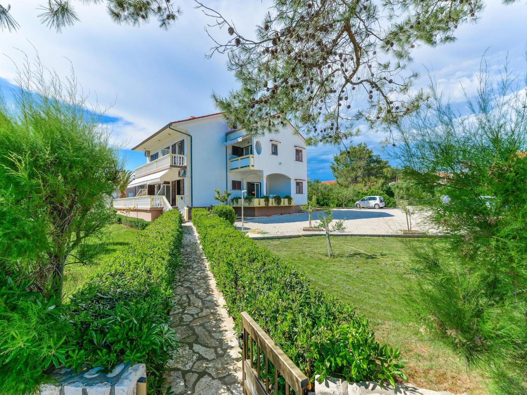 Apartments In House Liveric In Vir At The Beach Exterior foto